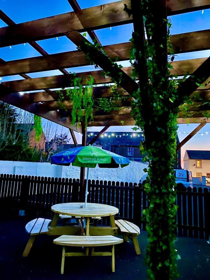 The Townhead Hotel Lockerbie Esterno foto