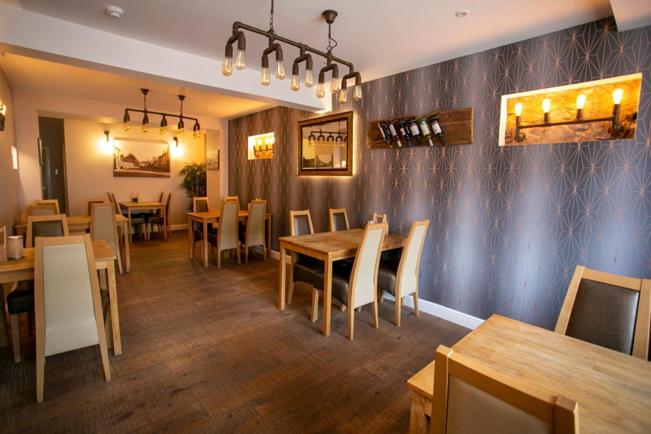 The Townhead Hotel Lockerbie Esterno foto