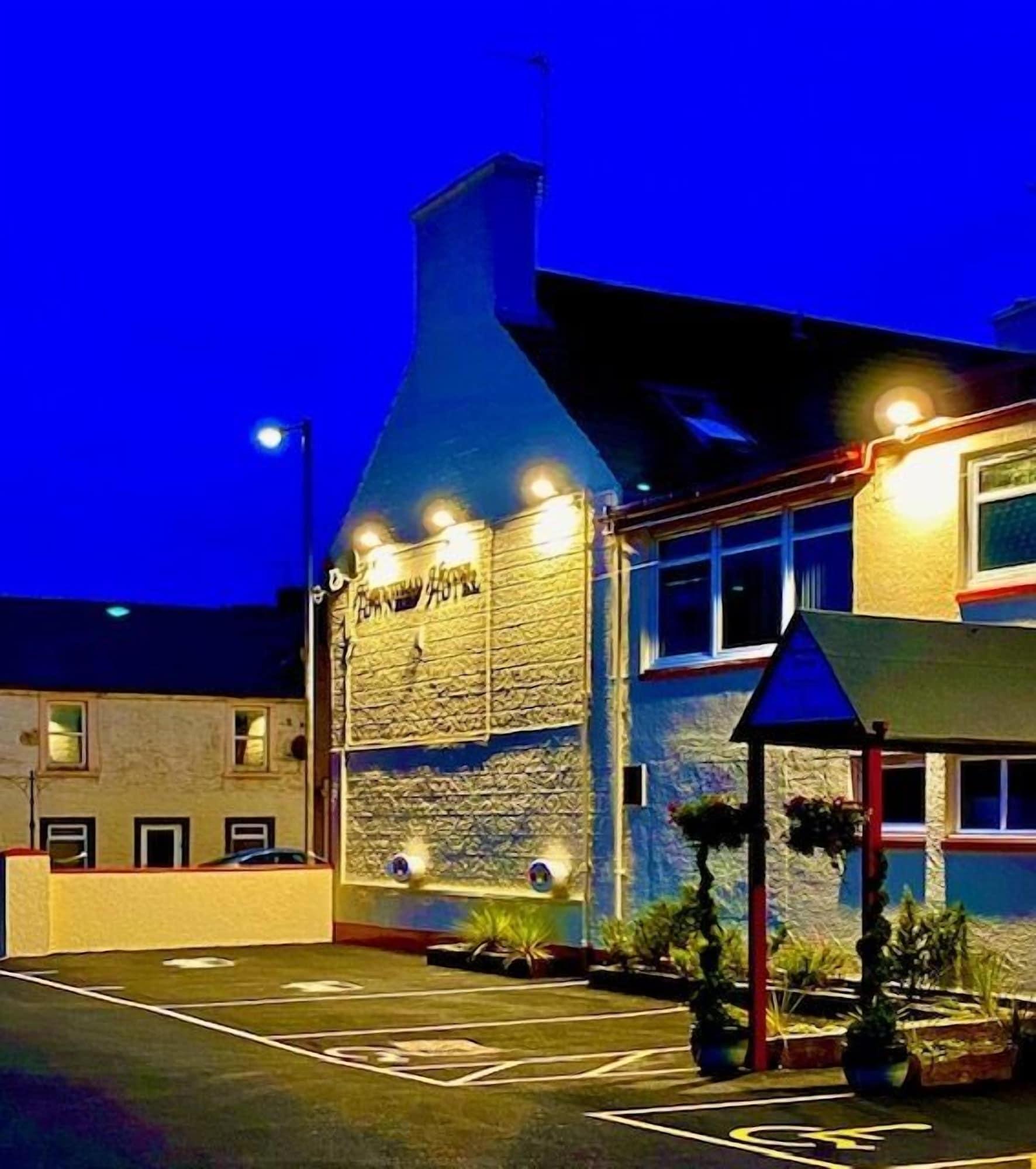The Townhead Hotel Lockerbie Esterno foto