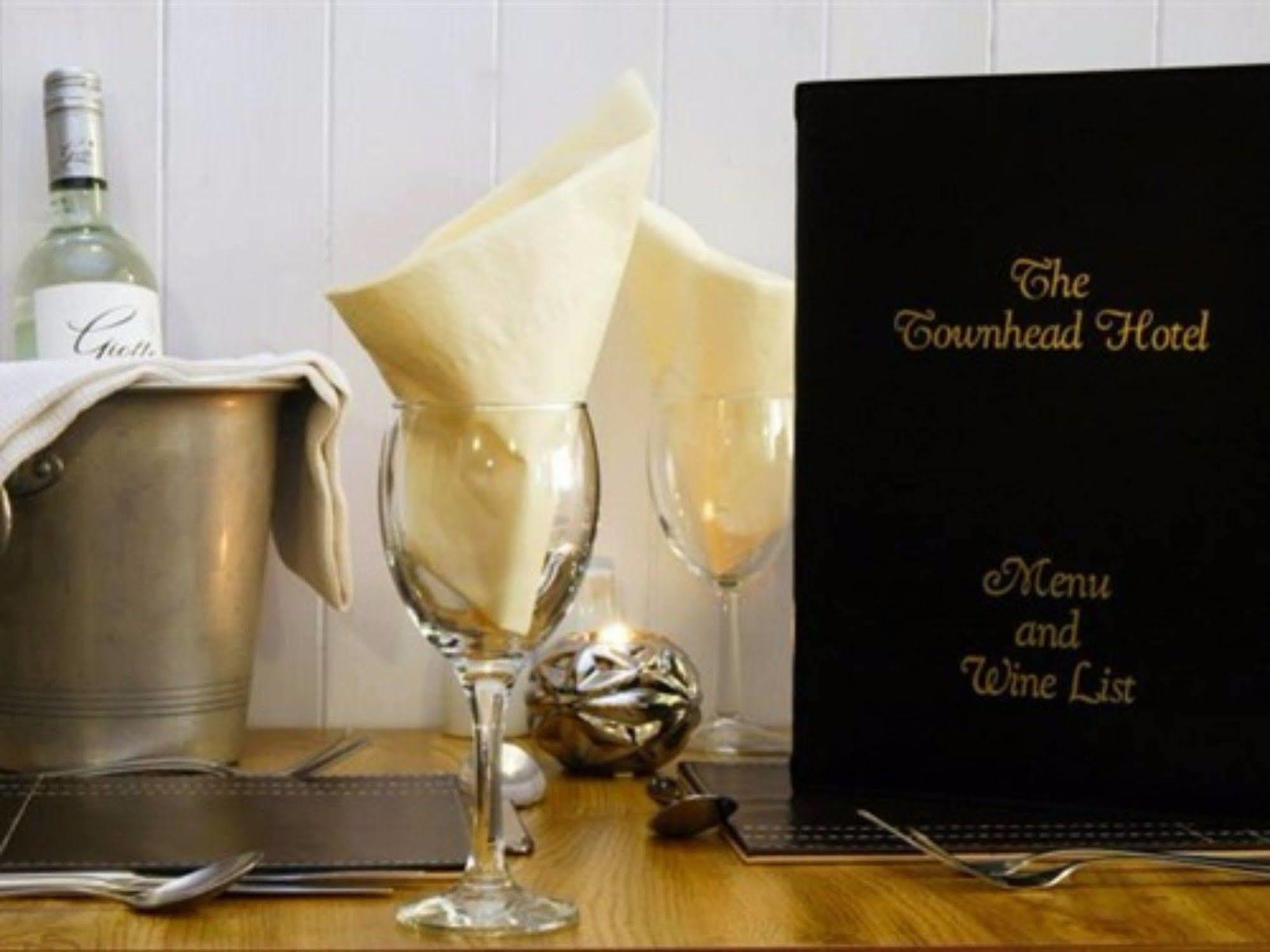 The Townhead Hotel Lockerbie Esterno foto