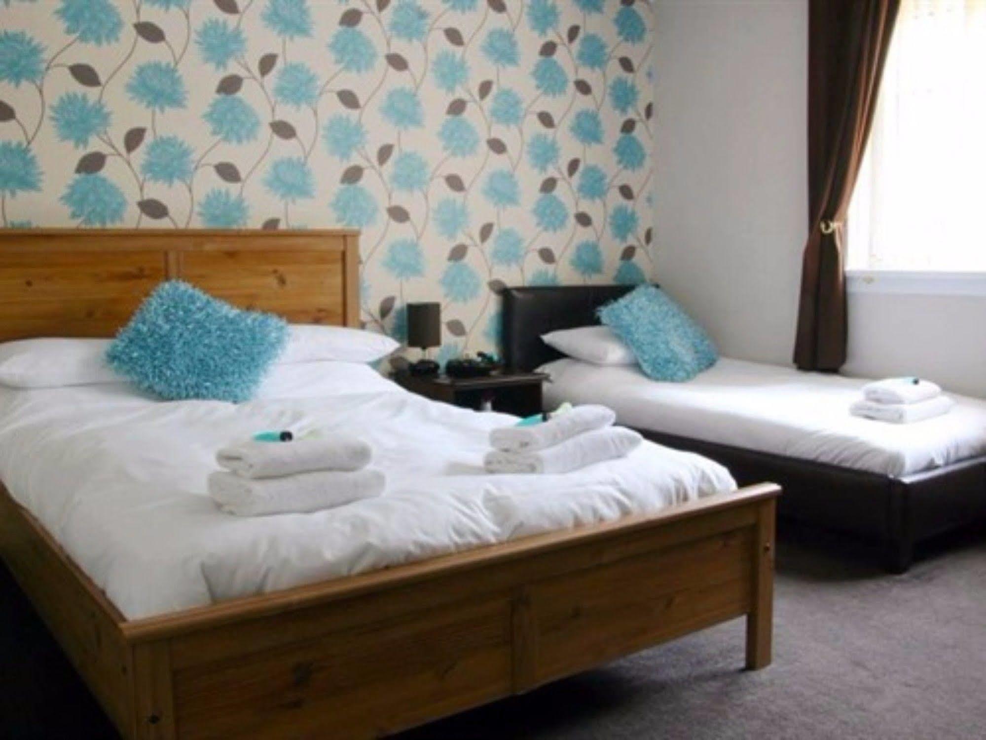 The Townhead Hotel Lockerbie Esterno foto