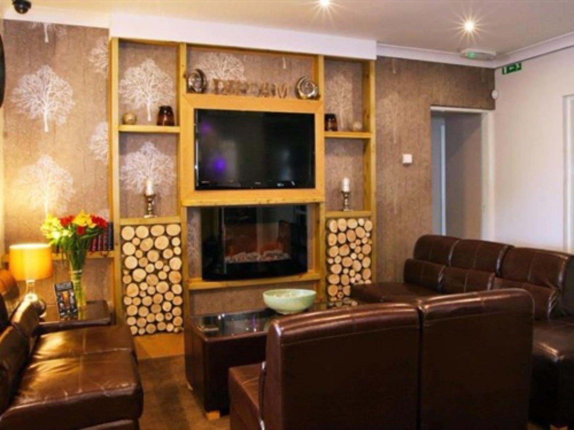 The Townhead Hotel Lockerbie Esterno foto